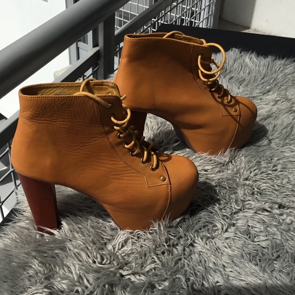 Jeffrey Campbell Shoes - SALE💥 Jeffrey Campbell Platform Shoes